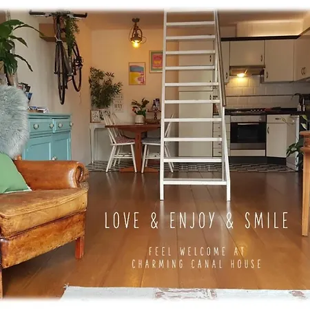 Apartamento Canal View
