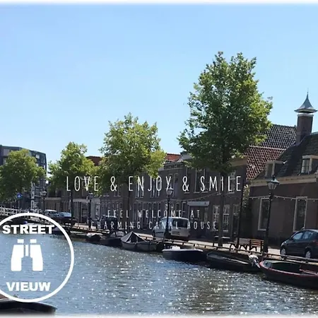 Canal View * Alkmaar